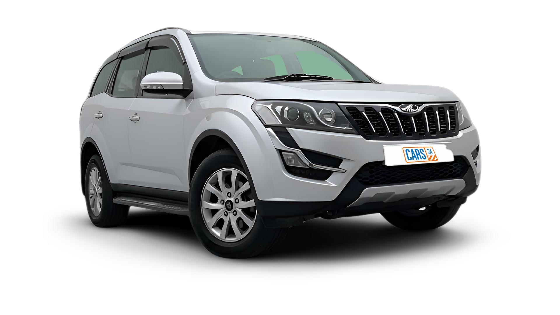 Mahindra XUV500-img
